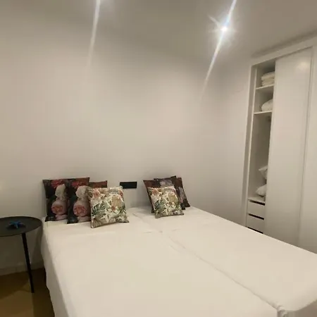 7614 Apartament In