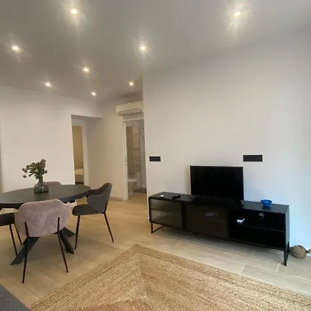 7614 Apartament In